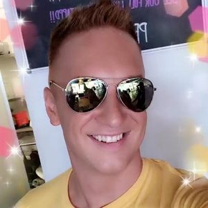 Meet your Posher, Shane